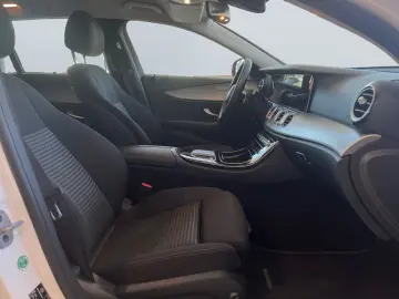 E 300 e T 9G-TRONIC *LED*el Heck*Niveau*CAM*SHZ*