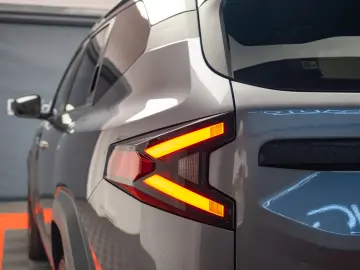 Dacia Bigster Hybrid - Echipare Journey