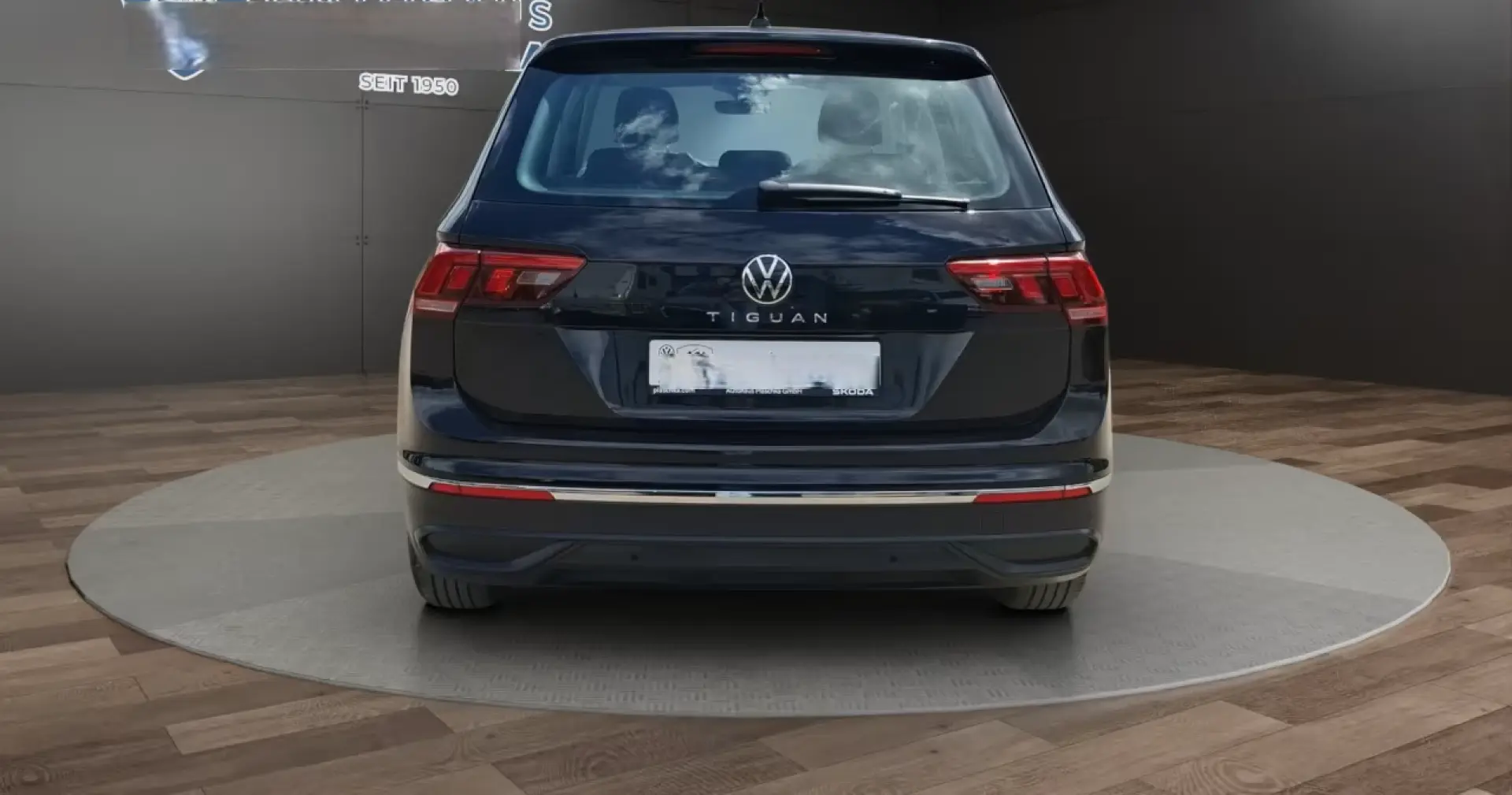 Tiguan 2.0 TDI DSG Basis NAVI+PDC+LED Klima