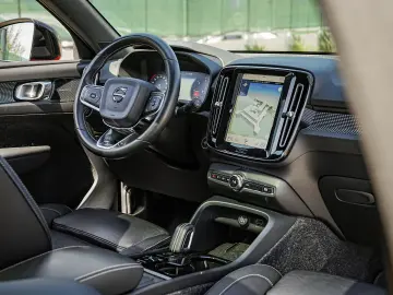 Volvo XC 40