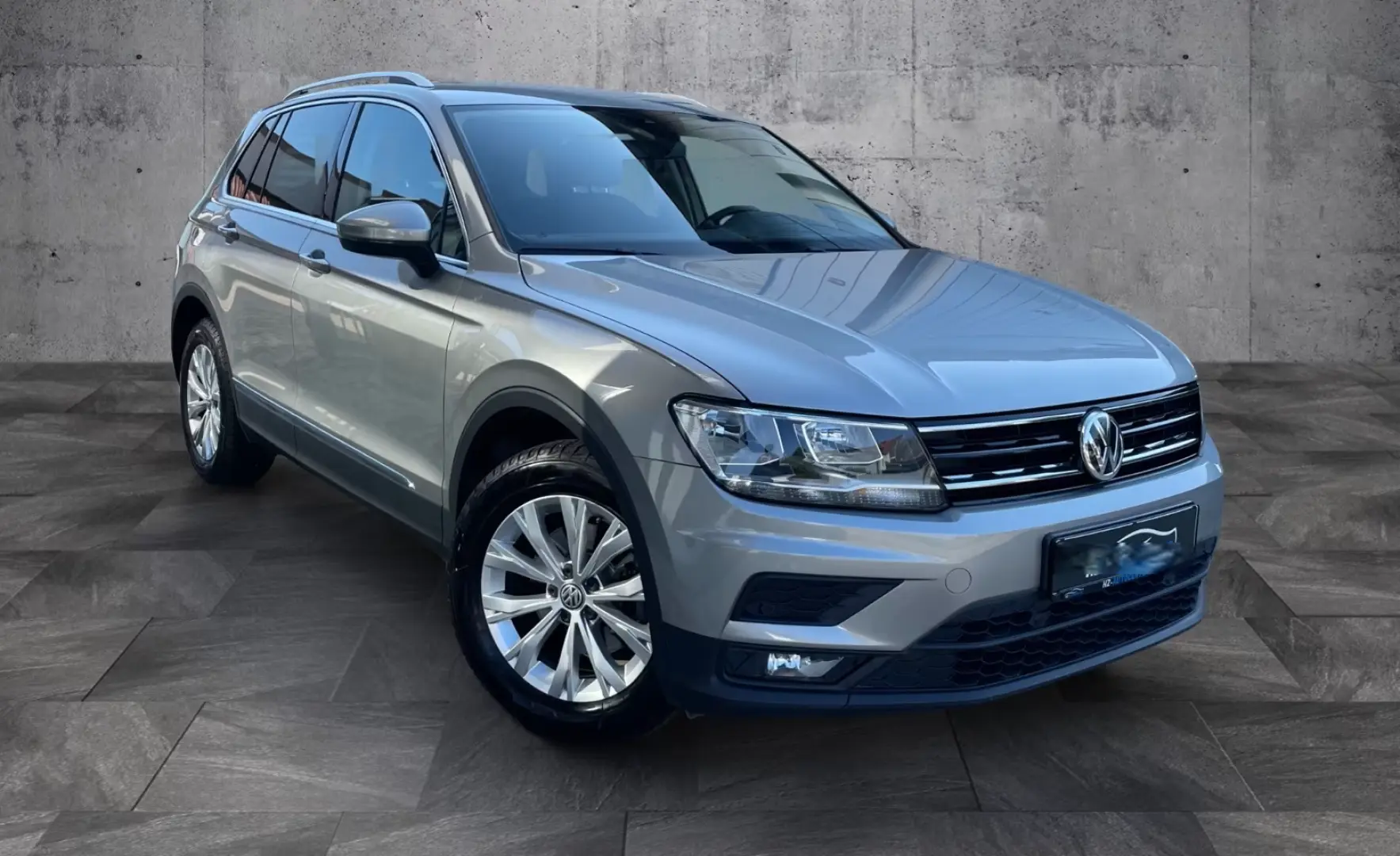 Tiguan ComfortlineBMT 2.0 TDI DSG*NAVI*APPLE*ACC
