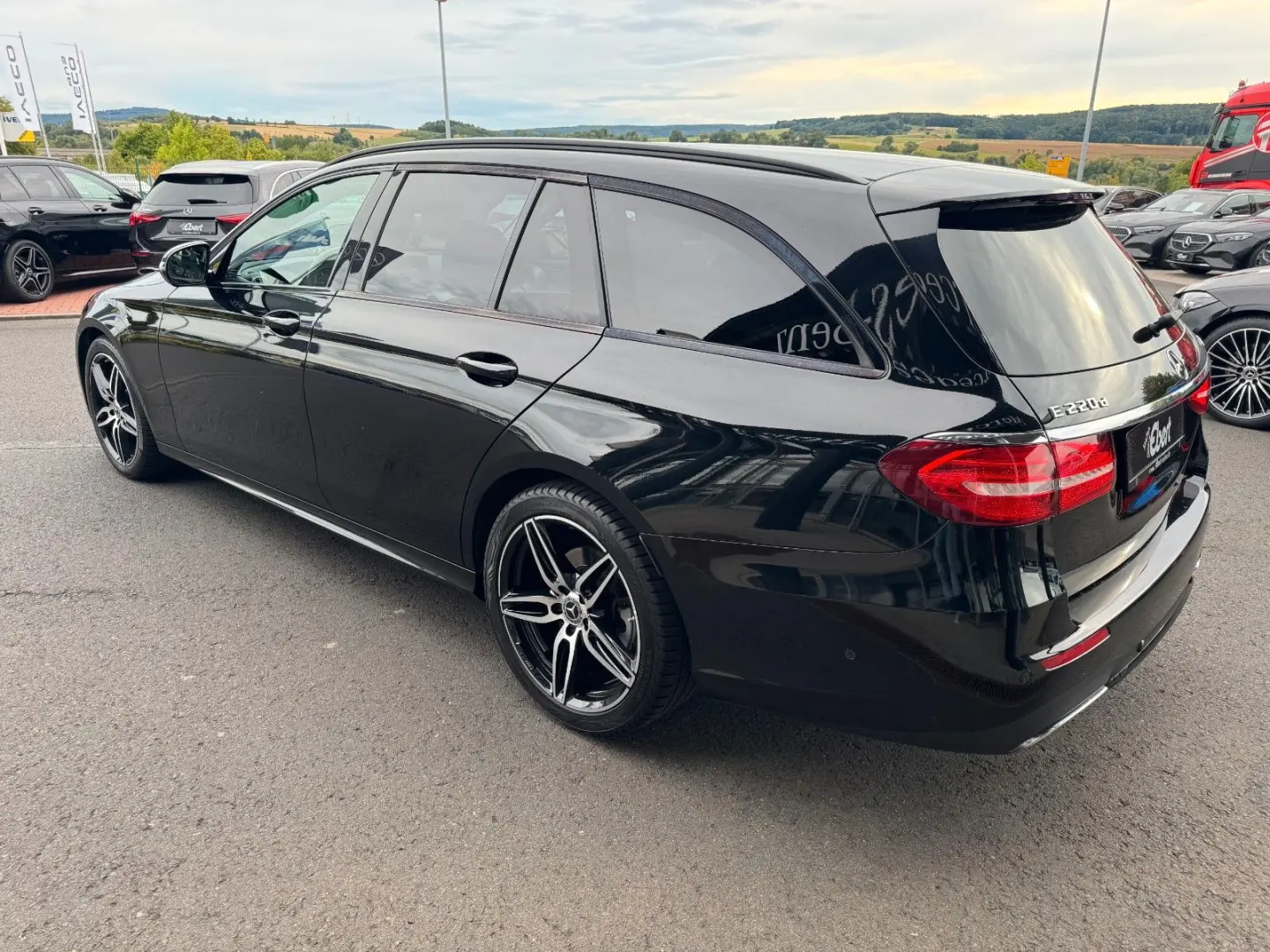 E 220d T 4M+AMG+Pano+Brum+360+Night