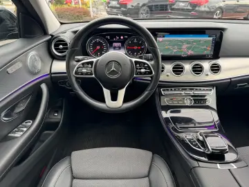 E 220d T 4M+AMG+Pano+Brum+360+Night