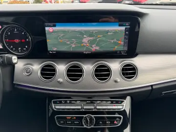 E 220d T 4M+AMG+Pano+Brum+360+Night