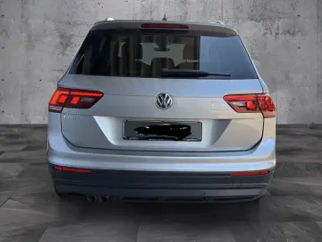 Tiguan Comfort 2.0 TDI DSG*NAVI*APPLE*ACC*LANE