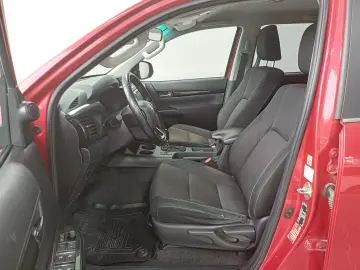 Toyota Hilux Double Cab 2.4TDi 150CP Automat 4×4