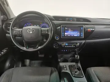 Toyota Hilux Double Cab 2.4TDi 150CP Automat 4×4