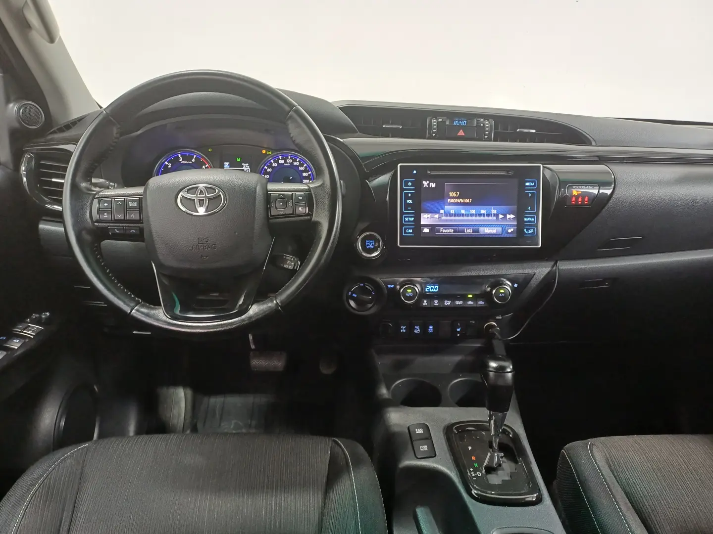 Toyota Hilux Double Cab 2.4TDi 150CP Automat 4×4
