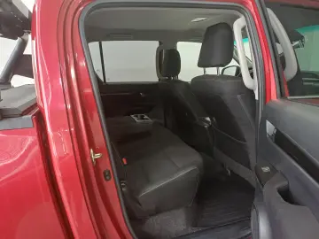 Toyota Hilux Double Cab 2.4TDi 150CP Automat 4×4