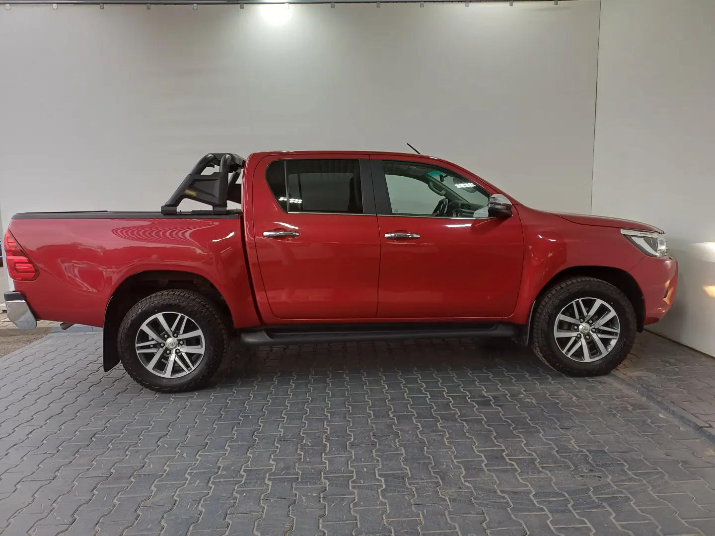 Toyota Hilux Double Cab 2.4TDi 150CP Automat 4×4