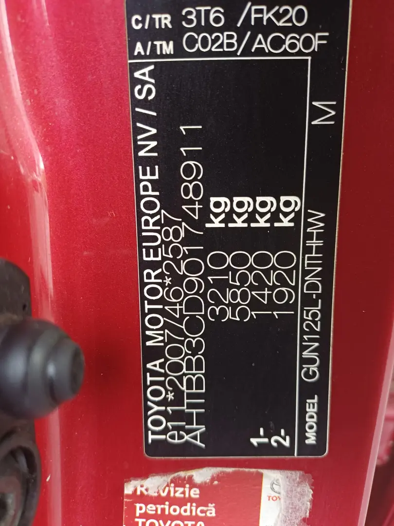 Toyota Hilux Double Cab 2.4TDi 150CP Automat 4×4