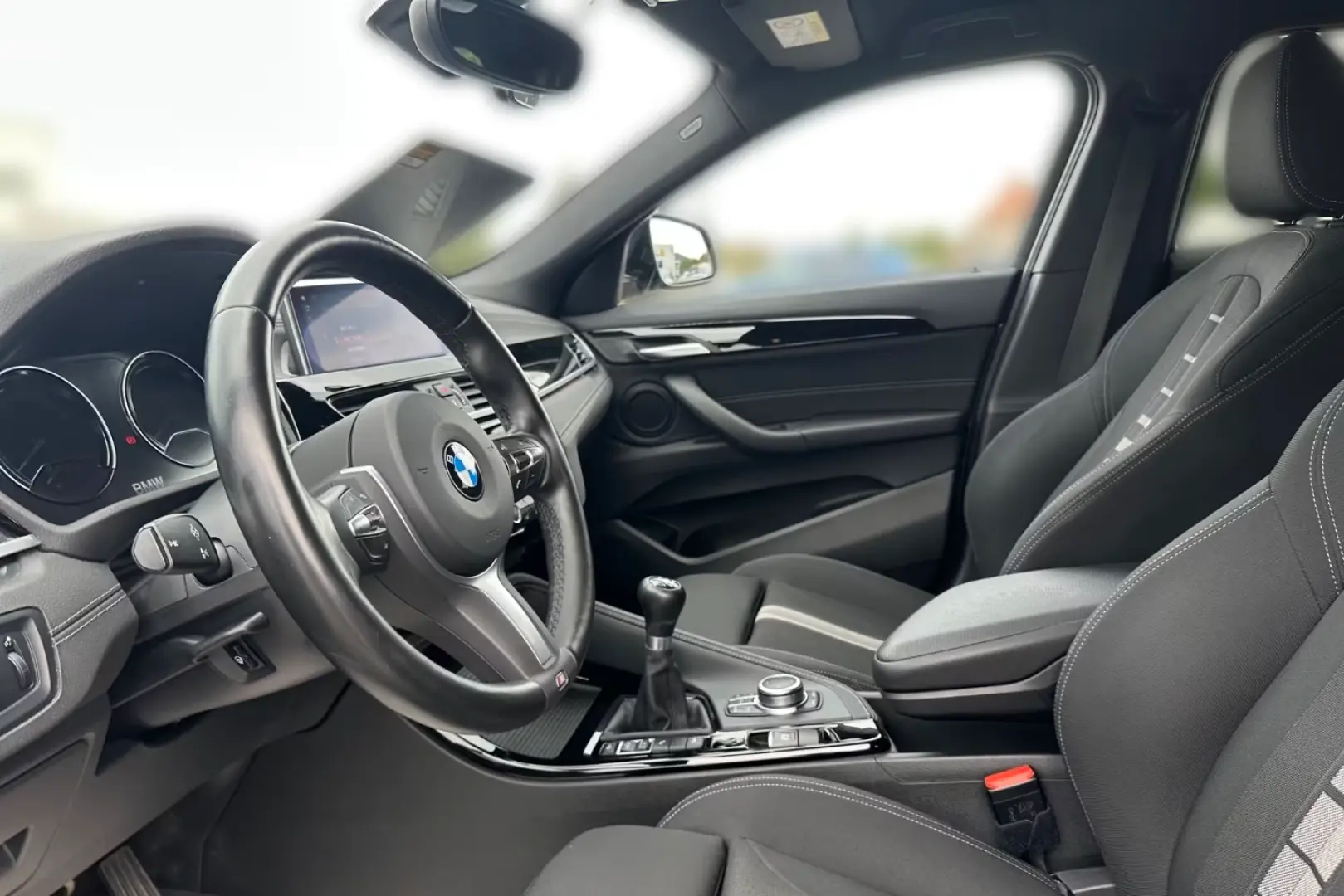 X2 xDrive18d Advantage Business-Paket Parkassist