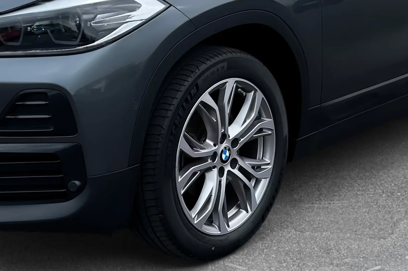 X2 xDrive18d Advantage Business-Paket Parkassist