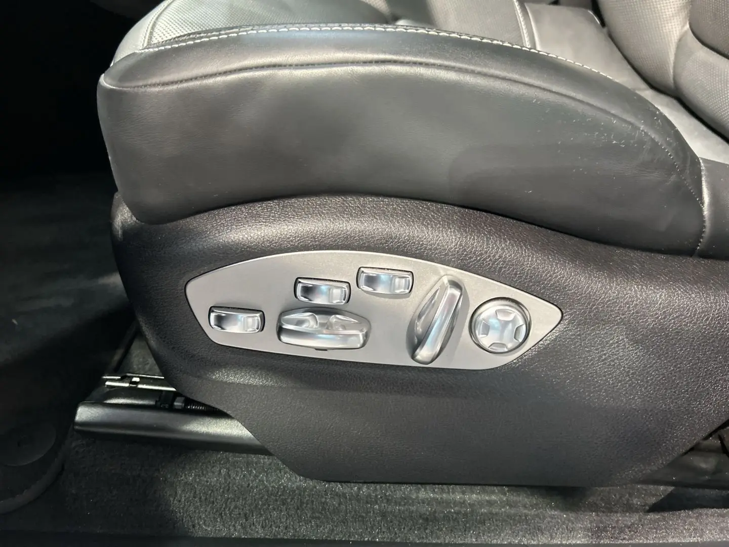 Porsche Macan T BOSE Panorama LED