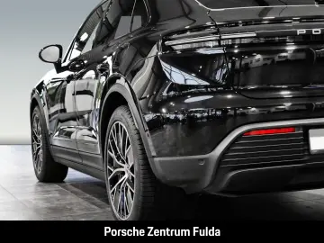 Porsche Macan 4  BOSE LED-Matrix 21-Zoll