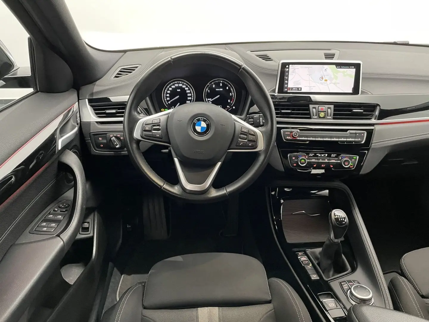 X2 xDrive18d NAVI AHK RFK LED DAB SHZ PDC