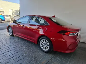 Toyota Corolla 1,8Hybrid 122CP Automat