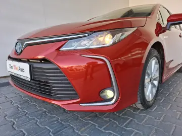 Toyota Corolla 1,8Hybrid 122CP Automat