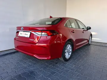 Toyota Corolla 1,8Hybrid 122CP Automat