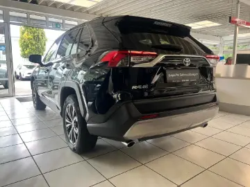 RAV4 Hybrid 4x2 Team D+ Technik-Paket