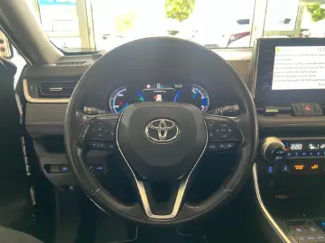 RAV4 Hybrid 4x2 Team D+ Technik-Paket