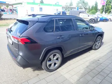 RAV 4 Hybrid 4x2 Team D, Tech.Paket, Navi,WKR