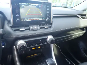 RAV 4 Hybrid 4x2 Team D, Tech.Paket, Navi,WKR