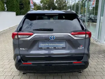 RAV4 2.5 Plug-in Hybrid 4x4 Techpaket Navi