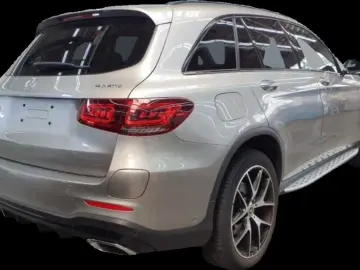 GLC 300e 4M AMG NIGHT AUGR+360°AMB BURMS KEY 20