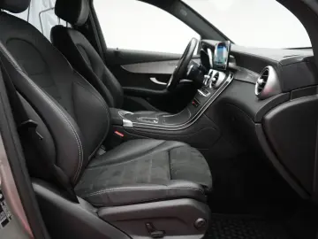 GLC 300 e 4Matic 9G-Tronic AMG Navi/Temp/Kamera/