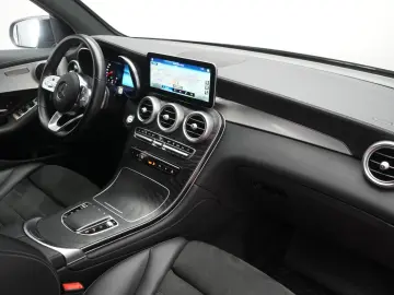 GLC 300 e 4Matic 9G-Tronic AMG Navi/Temp/Kamera/