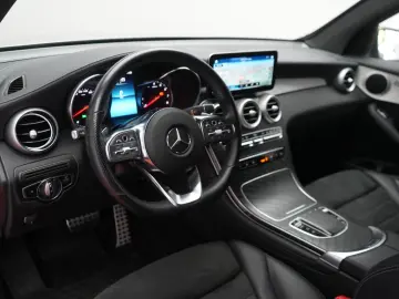 GLC 300 e 4Matic 9G-Tronic AMG Navi/Temp/Kamera/