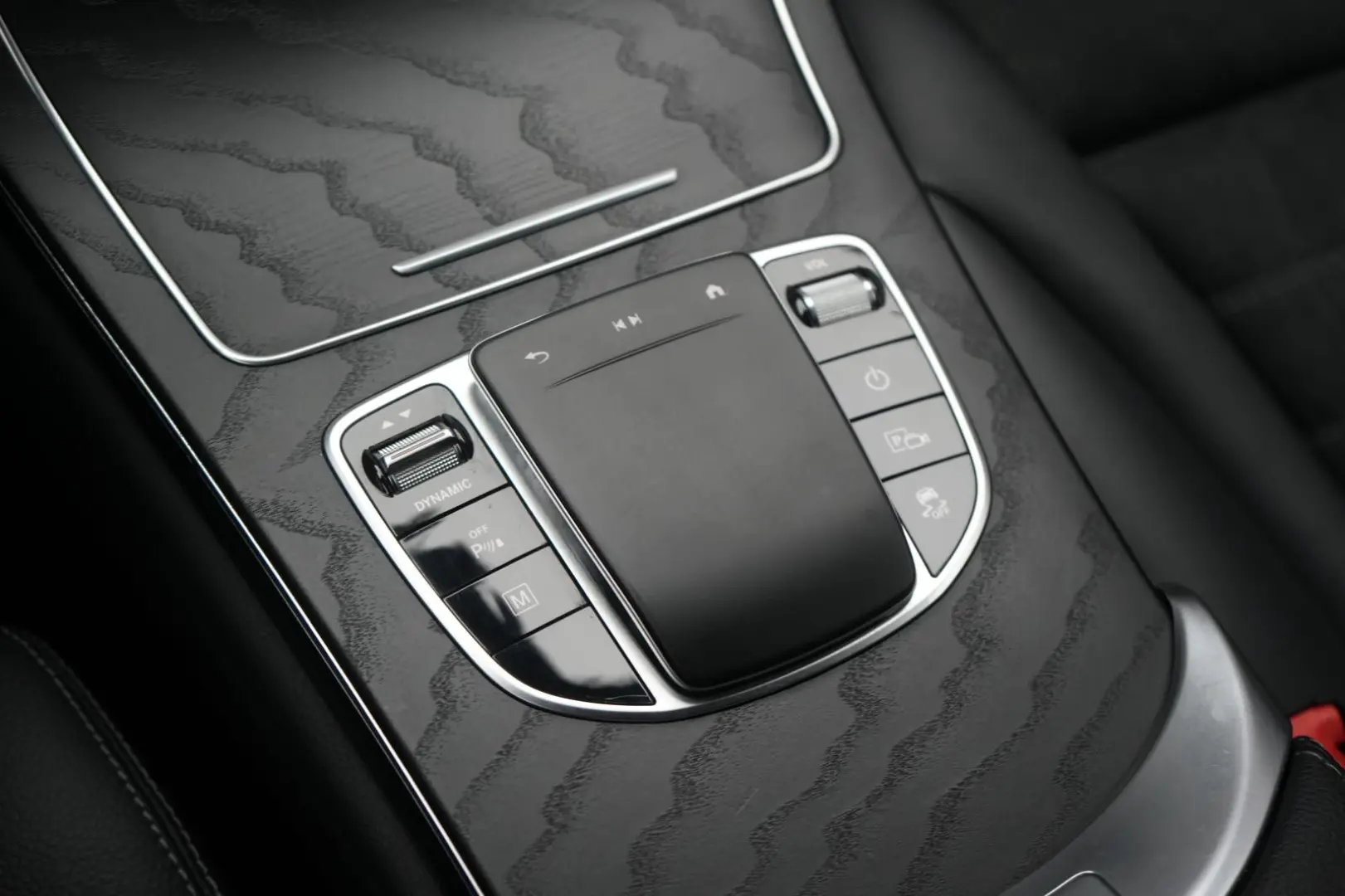 GLC 300 e 4Matic 9G-Tronic AMG Navi/Temp/Kamera/