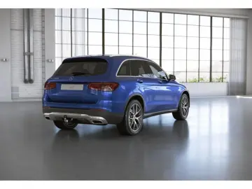 GLC 300 de 4M *AHK*AUT*MBUX*RKam*PTS*Shz*LED