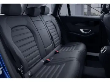 GLC 300 de 4M *AHK*AUT*MBUX*RKam*PTS*Shz*LED