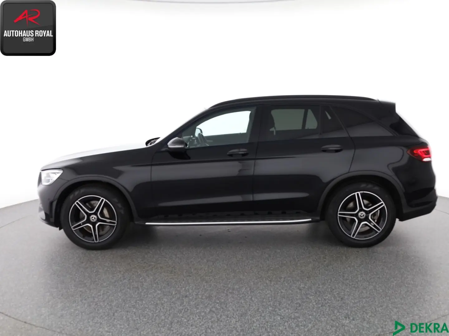 GLC 220 d 4M AMG NIGHT HEADUP,KAMERA,DISTRONIC