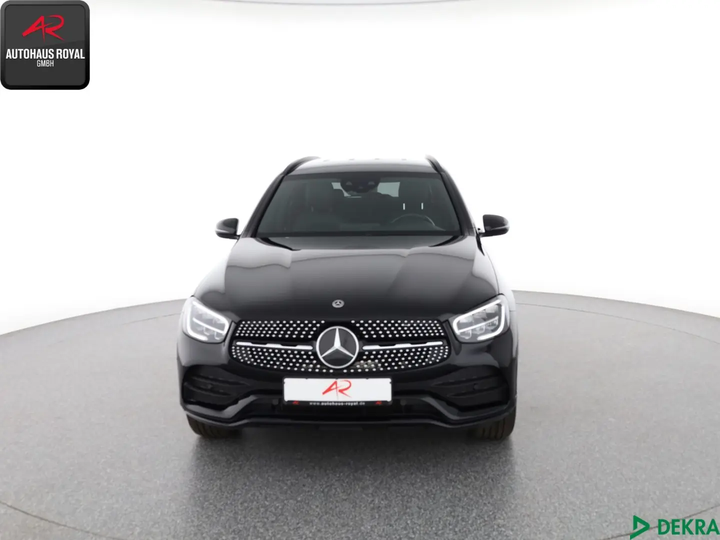 GLC 220 d 4M AMG NIGHT HEADUP,KAMERA,DISTRONIC