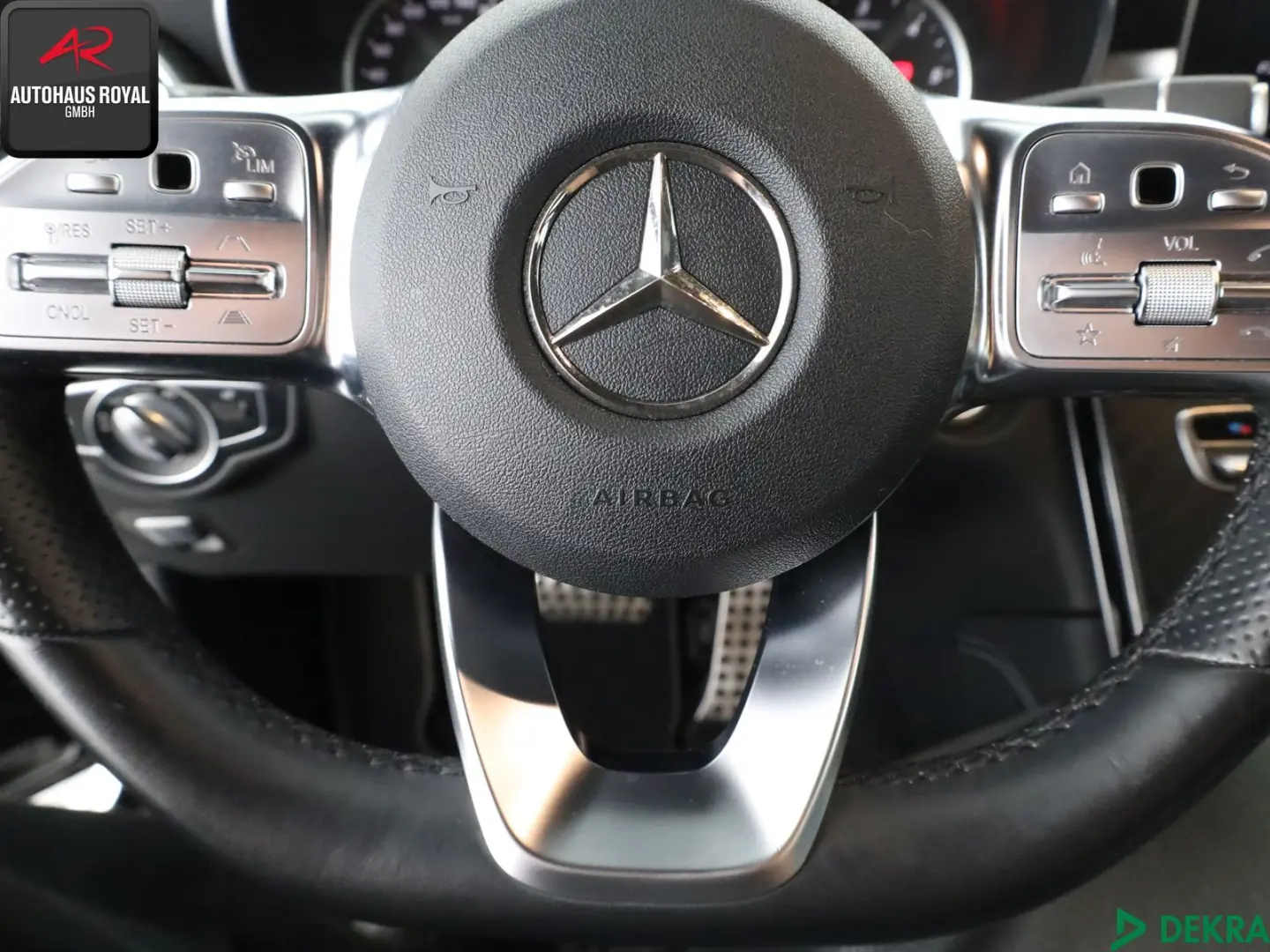 GLC 220 d 4M AMG NIGHT HEADUP,KAMERA,DISTRONIC
