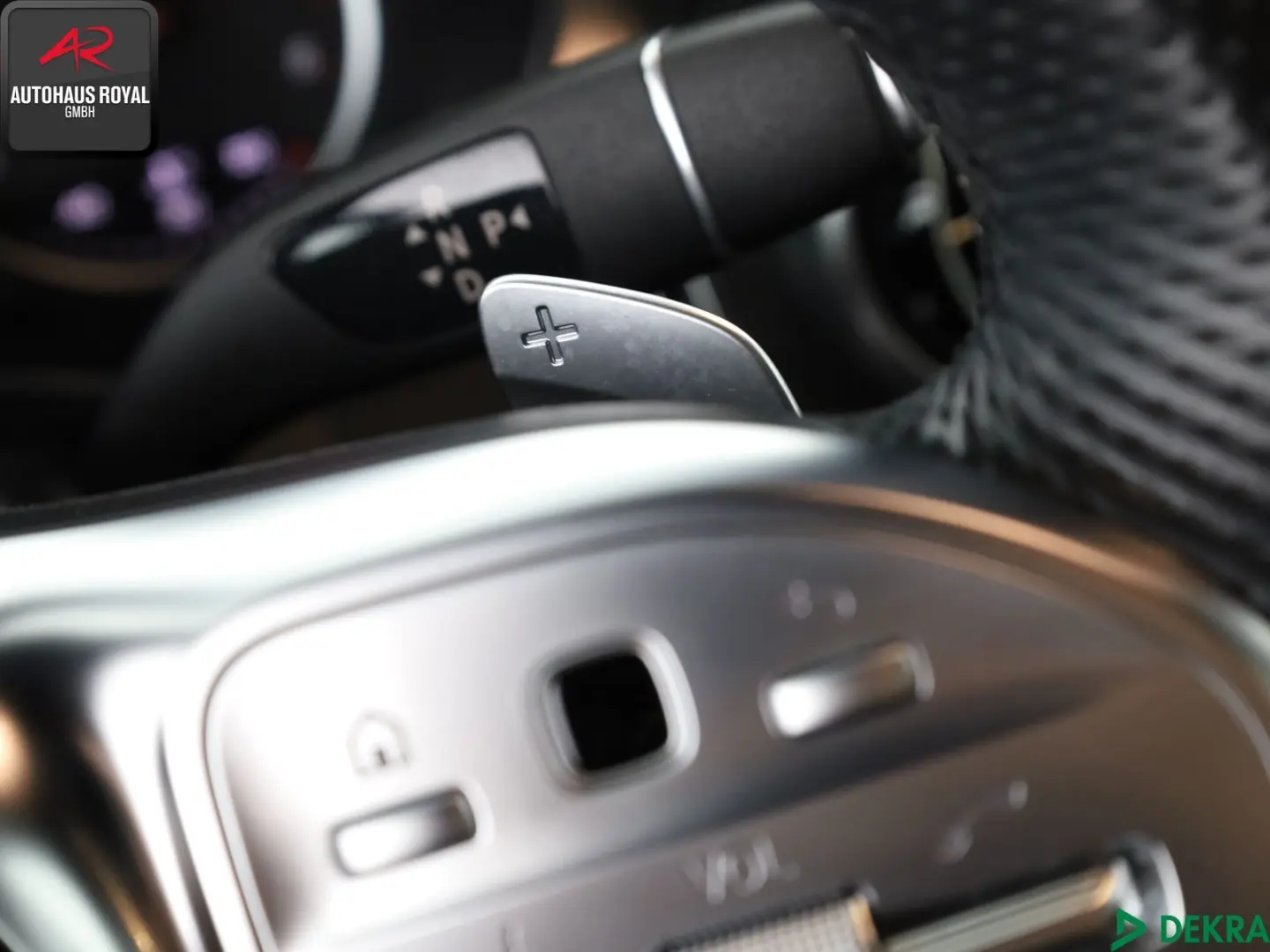 GLC 220 d 4M AMG NIGHT HEADUP,KAMERA,DISTRONIC
