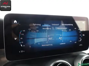 GLC 220 d 4M AMG NIGHT HEADUP,KAMERA,DISTRONIC