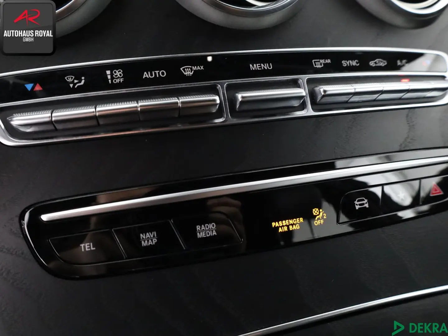GLC 220 d 4M AMG NIGHT HEADUP,KAMERA,DISTRONIC