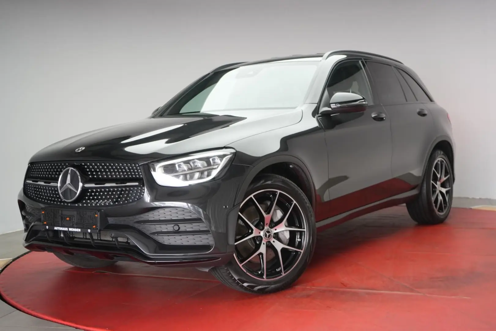 GLC 200 4Matic 9G-Tronic AMG Navi/Temp/Kamera/LE