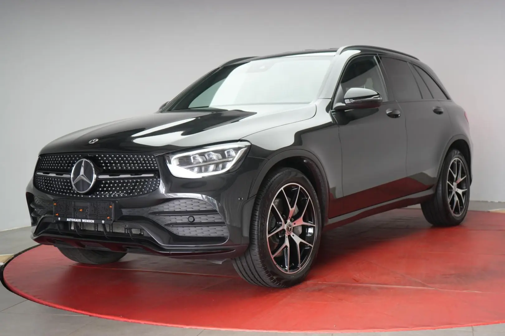 GLC 200 4Matic 9G-Tronic AMG Navi/Temp/Kamera/LE