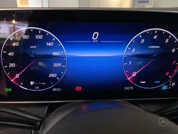 GLC 200 Coupe 4Matic AMG ADVANCED+NIGHT+FAP+AHK+