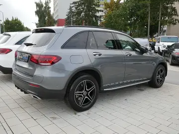 GLC 300 d 4M AMG+360°+KEYLESS-GO+NIGHT+LED+SHZ++