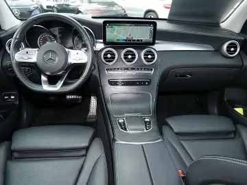 GLC 300 d 4M AMG+360°+KEYLESS-GO+NIGHT+LED+SHZ++