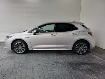 Toyota Corolla Hybrid 1,8L 122CP Automat