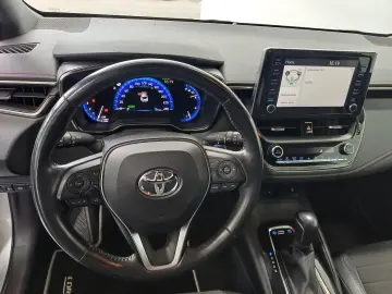 Toyota Corolla Hybrid 1,8L 122CP Automat