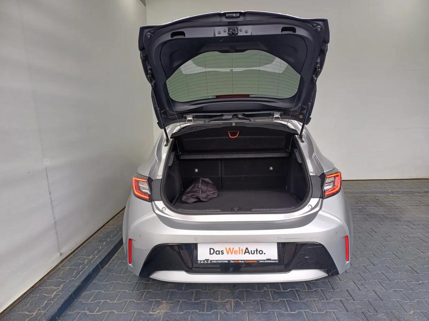 Toyota Corolla Hybrid 1,8L 122CP Automat
