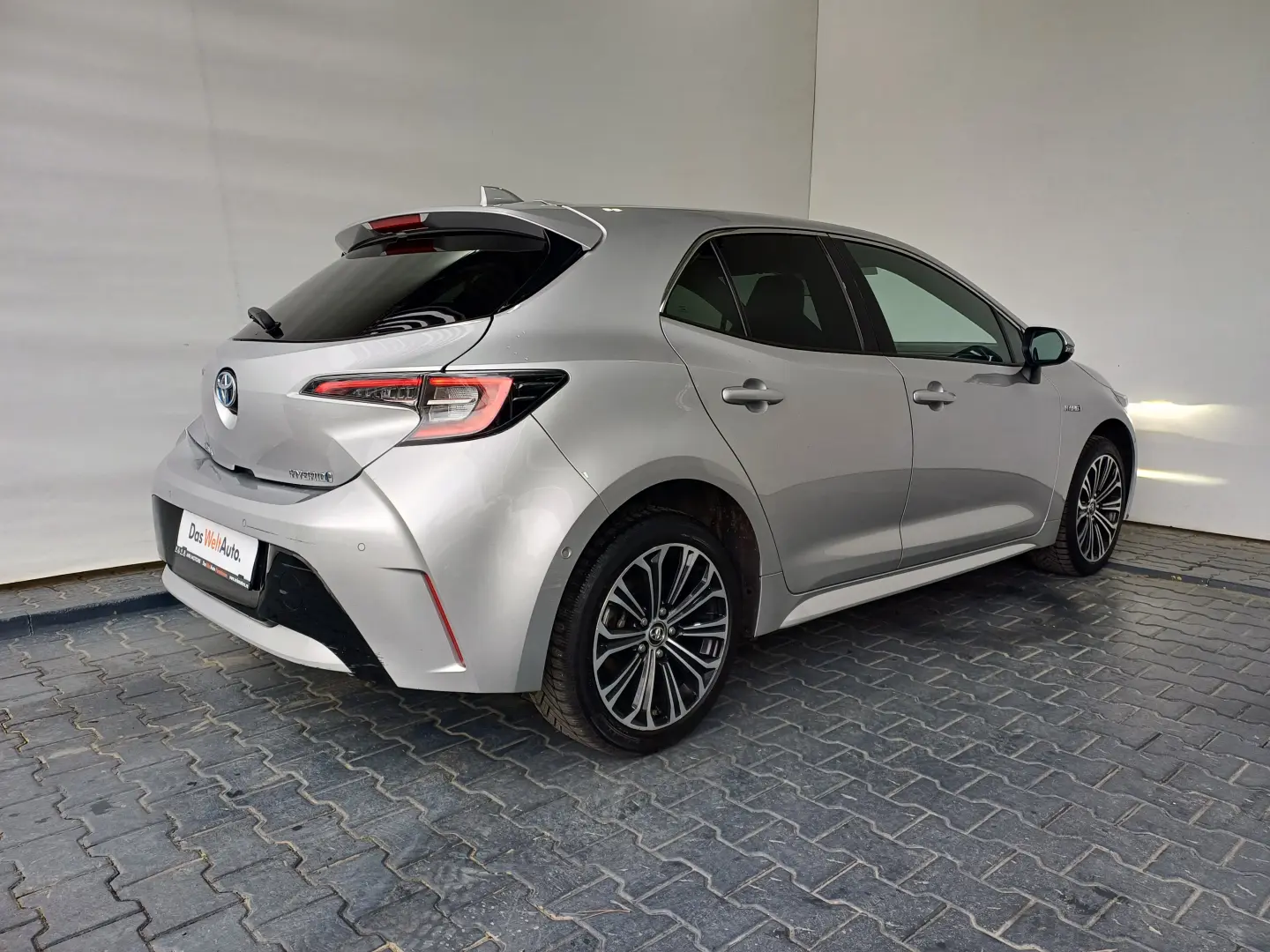 Toyota Corolla Hybrid 1,8L 122CP Automat